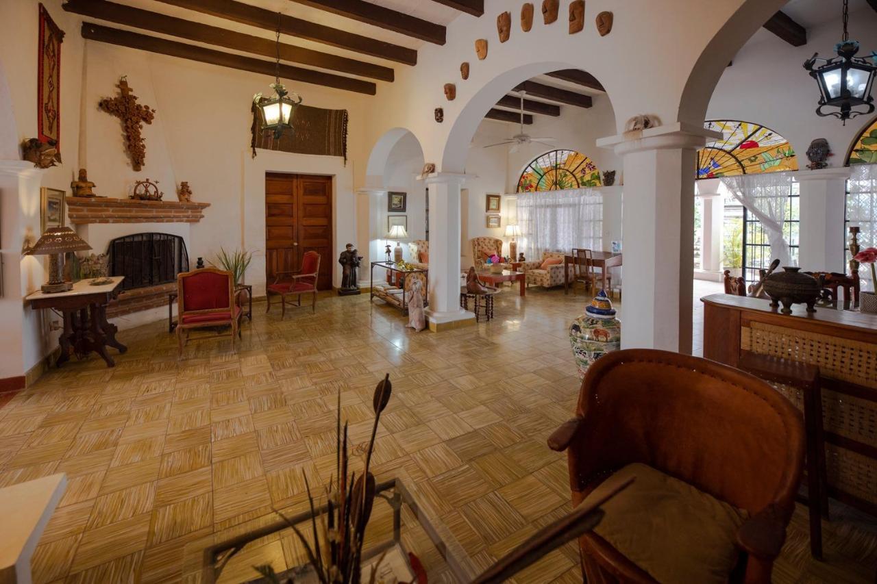 Casa Serena Vista Álamos Exteriör bild