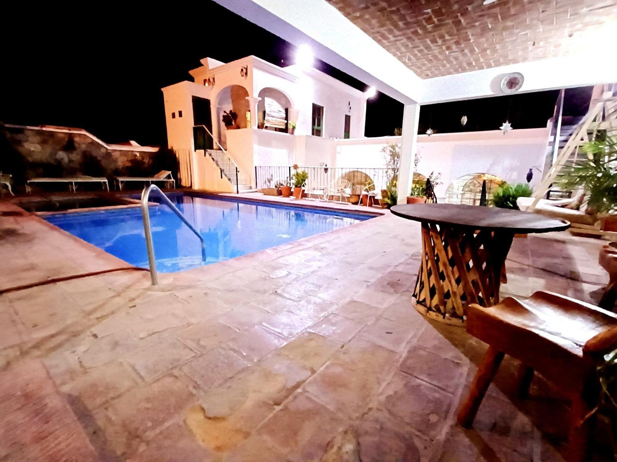 Casa Serena Vista Álamos Exteriör bild